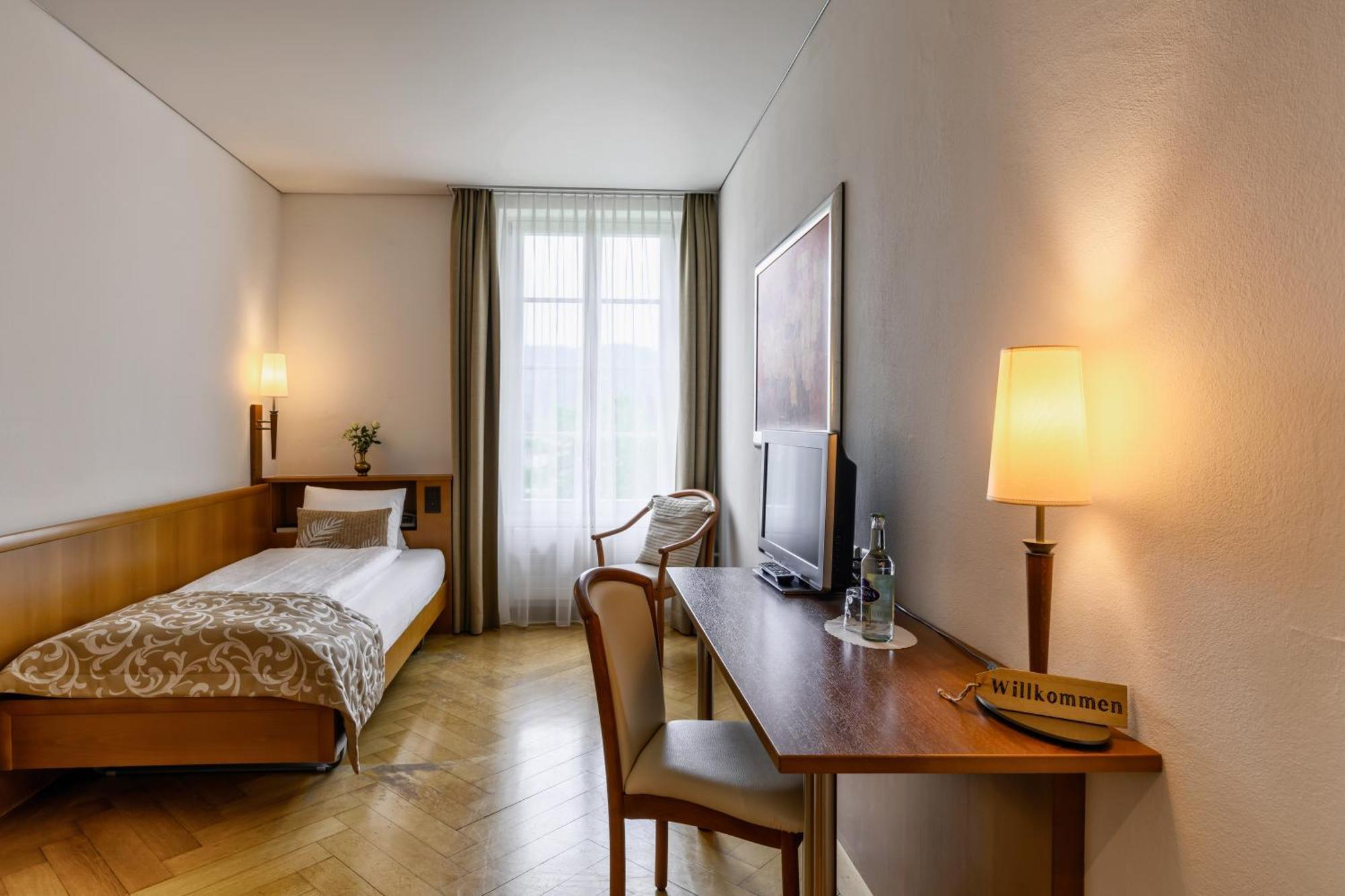 Hotel Landgasthof Schoenbuehl Eksteriør bilde